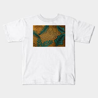 Zentangle Gold and Green Kids T-Shirt